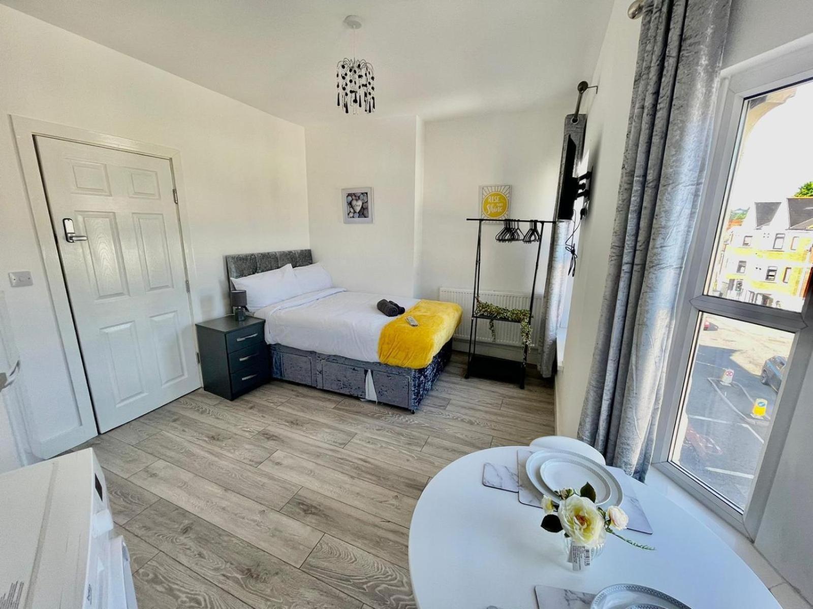 Cheerful 1 Bed Apartment Cardiff City Centre - Penarth Rd Camera foto